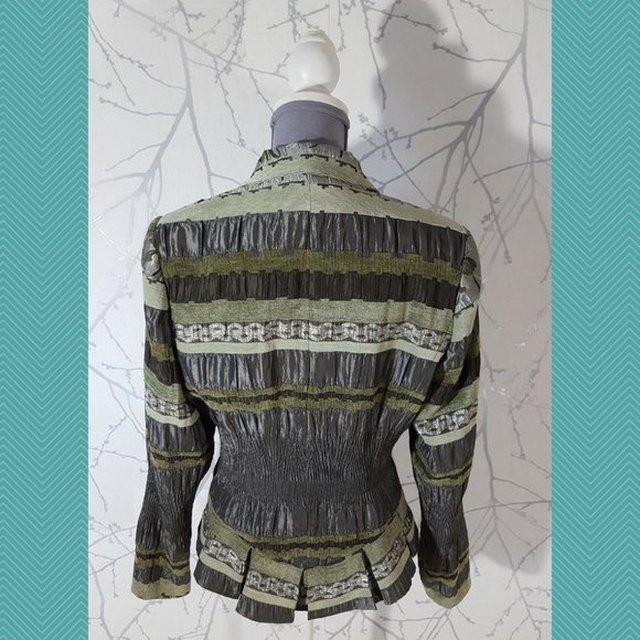Uptown Girl Metallic Gray & Green Eclectic Striped Crinkle Button Front Blazer - Picture 4 of 6